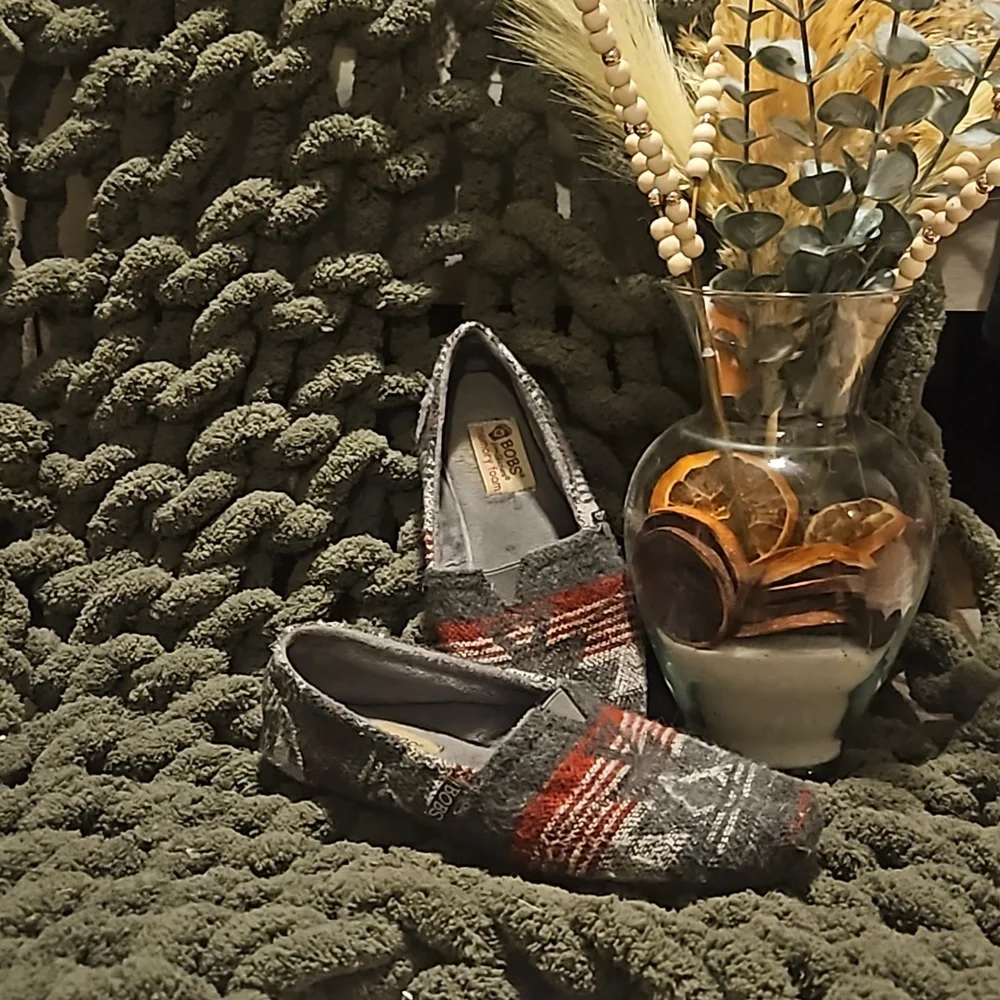 Bobs Aztec flates - Picture 3 of 4